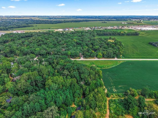 16323 Griswold Springs Road, Plano, IL 60545