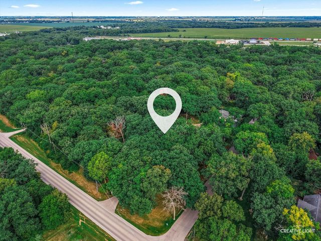 16323 Griswold Springs Road, Plano, IL 60545