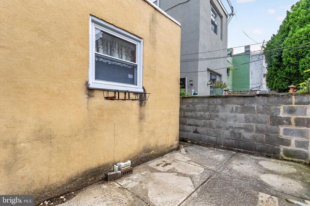 1808 TREE ST, Philadelphia, PA 19145