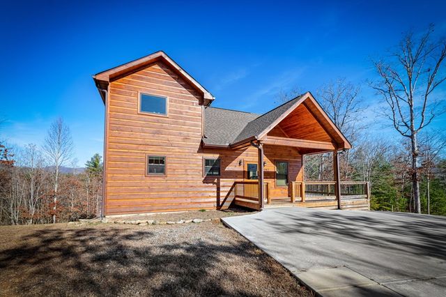 242 Whisperwood Trail, Mineral Bluff, GA 30559