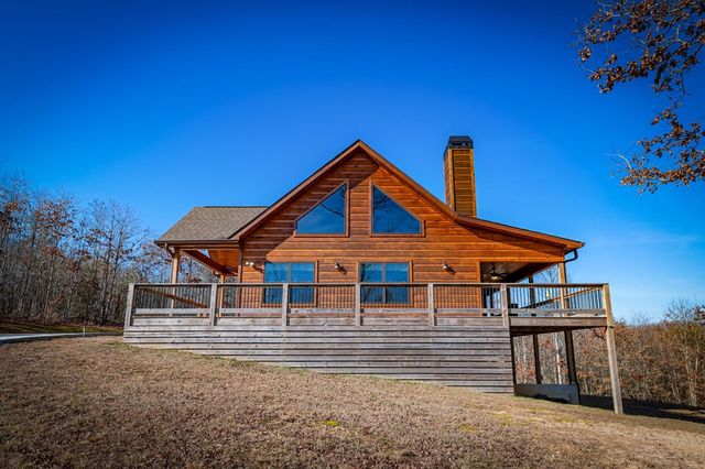 242 Whisperwood Trail, Mineral Bluff, GA 30559