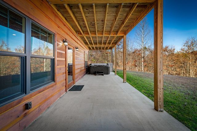 242 Whisperwood Trail, Mineral Bluff, GA 30559