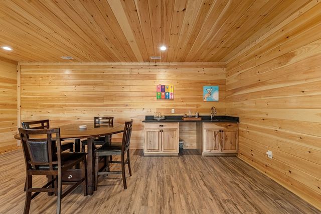 242 Whisperwood Trail, Mineral Bluff, GA 30559