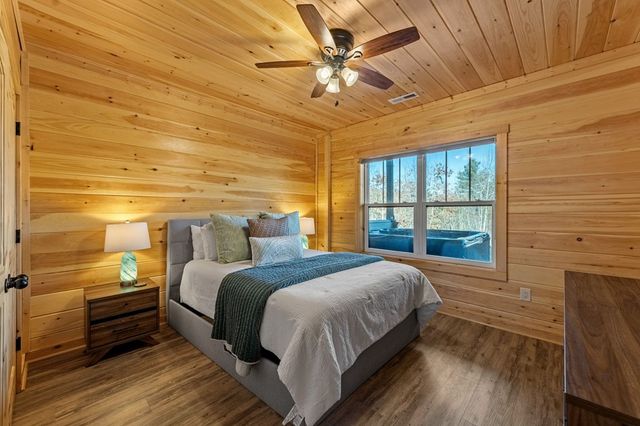 242 Whisperwood Trail, Mineral Bluff, GA 30559