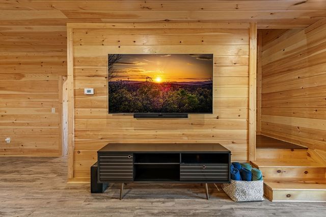 242 Whisperwood Trail, Mineral Bluff, GA 30559