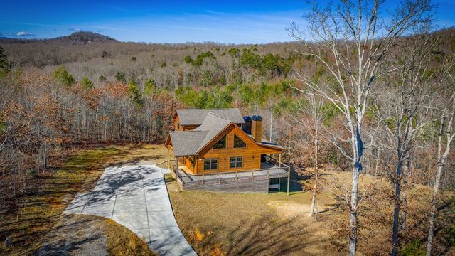 242 Whisperwood Trail, Mineral Bluff, GA 30559