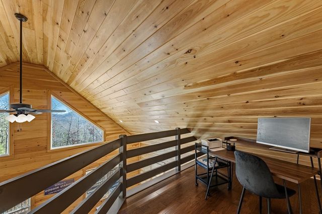 242 Whisperwood Trail, Mineral Bluff, GA 30559