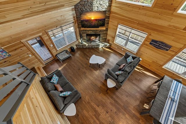 242 Whisperwood Trail, Mineral Bluff, GA 30559