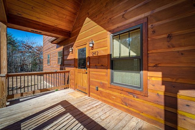 242 Whisperwood Trail, Mineral Bluff, GA 30559