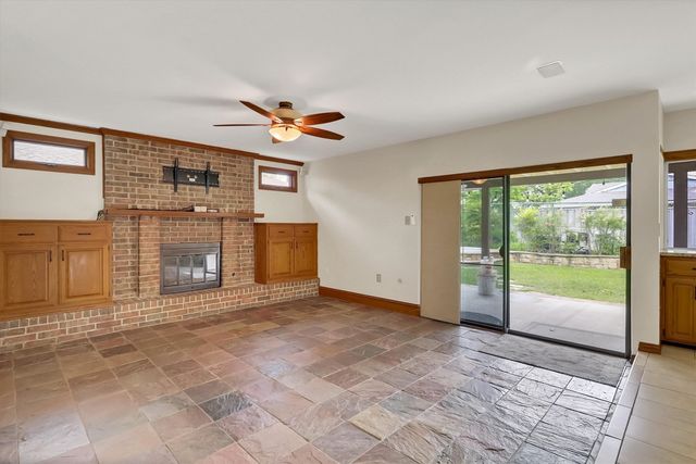 15735 Covewood Circle, Dallas, TX 75248