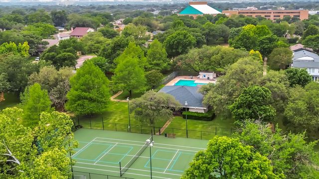 15735 Covewood Circle, Dallas, TX 75248