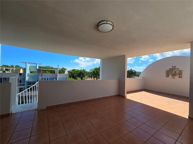 13.3 693 ROAD 3301, Vega Alta, PR 00692