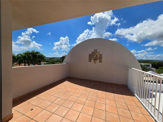 13.3 693 ROAD 3301, Vega Alta, PR 00692