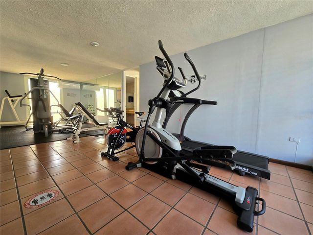 13.3 693 ROAD 3301, Vega Alta, PR 00692