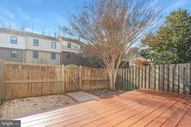 9533 ASHBRIDGE CT, Burke, VA 22015
