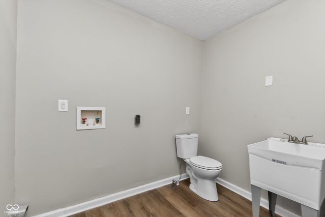 4517 Phoenix Drive, Indianapolis, IN 46241