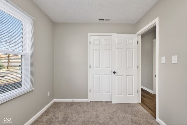 4517 Phoenix Drive, Indianapolis, IN 46241