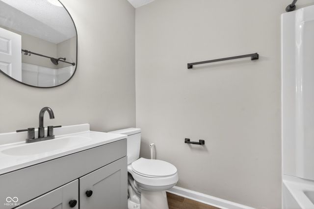 4517 Phoenix Drive, Indianapolis, IN 46241