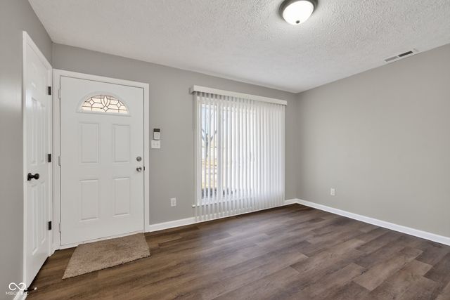 4517 Phoenix Drive, Indianapolis, IN 46241