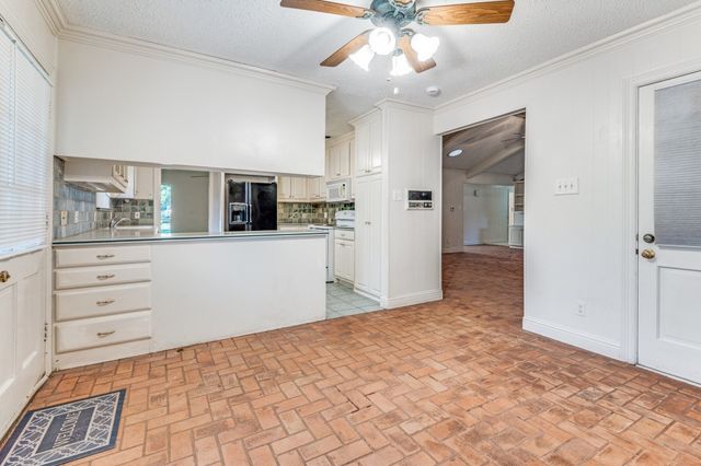 1133 Day Dream Drive, Fort Worth, TX 76052