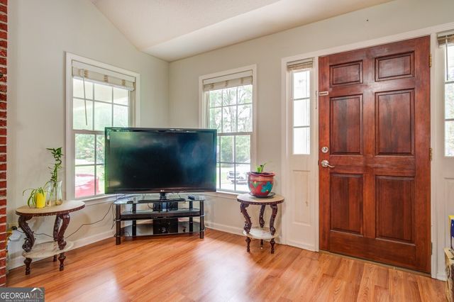 506 S West Street, Greensboro, GA 30642