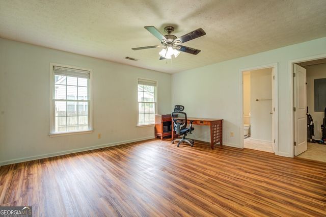 506 S West Street, Greensboro, GA 30642