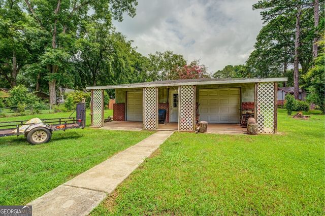 506 S West Street, Greensboro, GA 30642