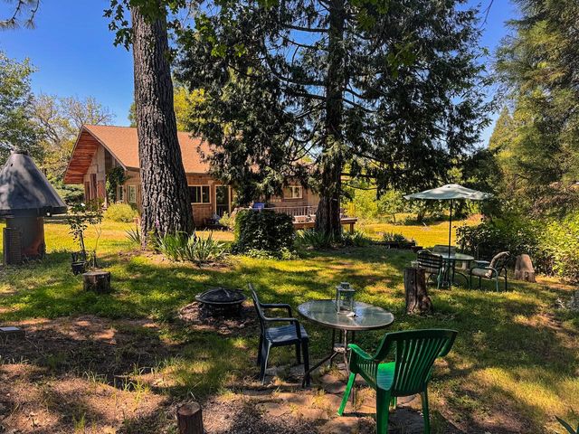 48 Pine St, West Point, CA 95255