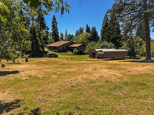 48 Pine St, West Point, CA 95255