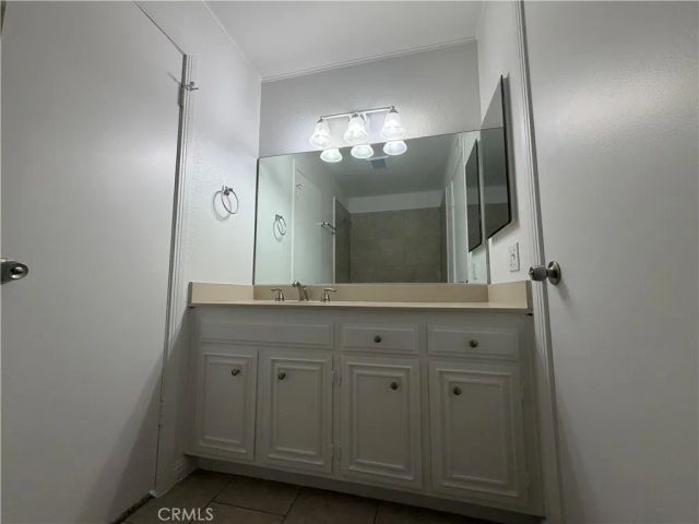 23767 Via Helina, Valencia, CA 91355