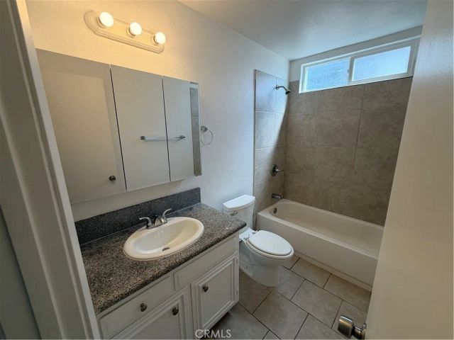 23767 Via Helina, Valencia, CA 91355
