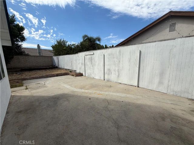 23767 Via Helina, Valencia, CA 91355