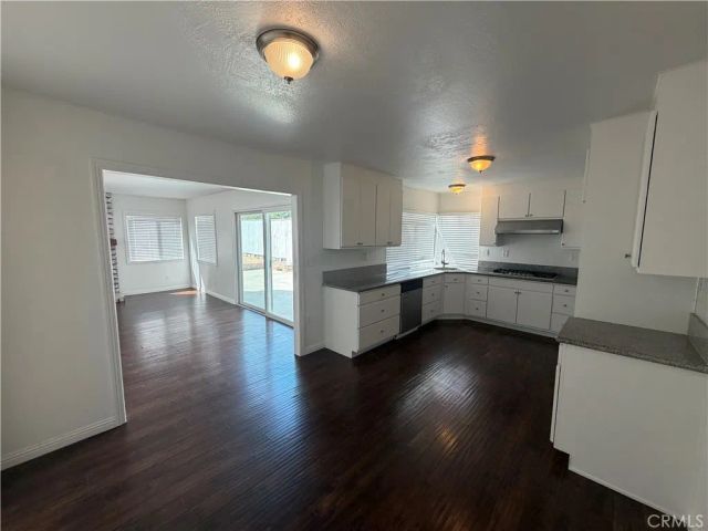 23767 Via Helina, Valencia, CA 91355