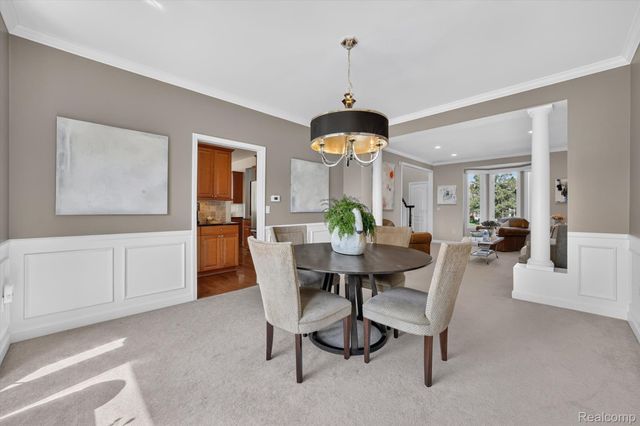 3804 Elk Drive, Oakland Charter Township, MI 48306