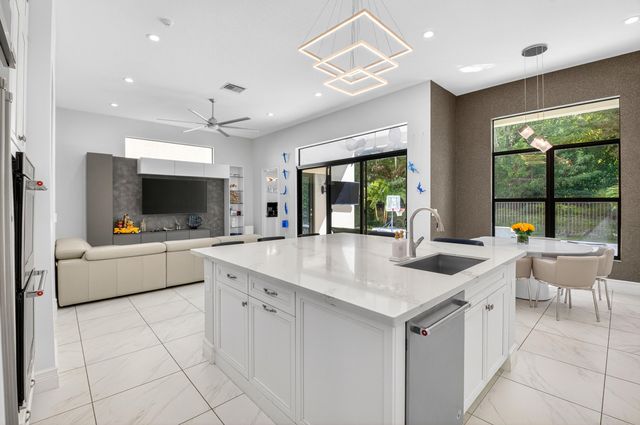 16149 Pantheon Pass, Delray Beach, FL 33446