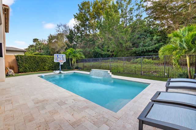 16149 Pantheon Pass, Delray Beach, FL 33446