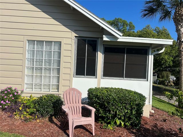 1034 VILLA LN LANE 18, Apopka, FL 32712