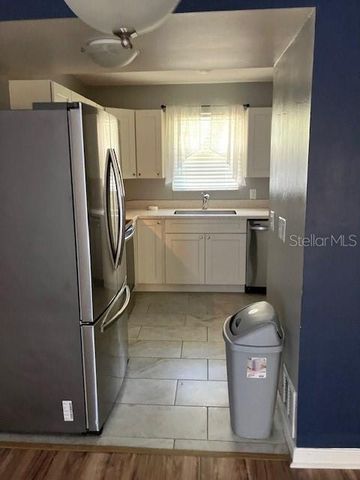 1034 VILLA LN LANE 18, Apopka, FL 32712