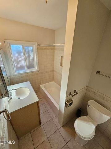 501 MacDonald Street 1, Pasadena, CA 91103