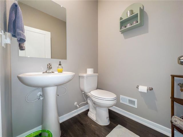 7542 Clayton Avenue, Coopersburg Boro, PA 18036