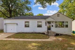 1122 Roxton Drive, Bellefontaine Nghbrs, MO 63137