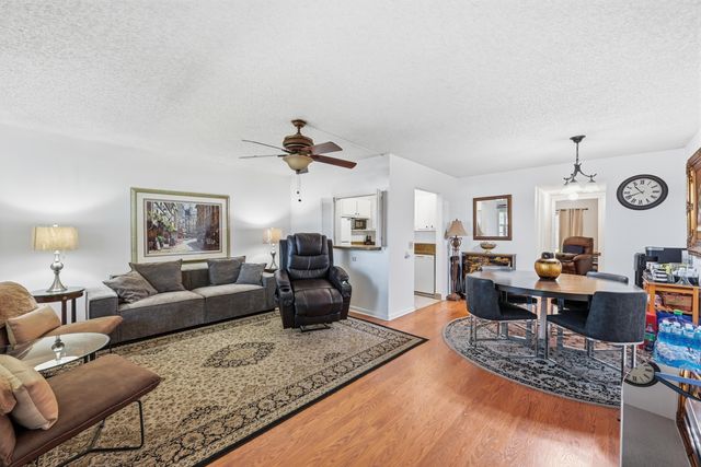 551 DURHAM Circle T, Deerfield Beach, FL 33442
