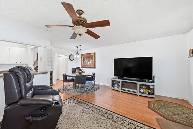 551 DURHAM Circle T, Deerfield Beach, FL 33442