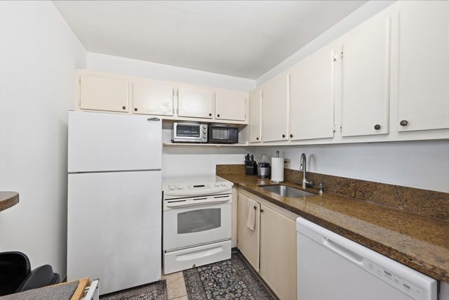 551 DURHAM Circle T, Deerfield Beach, FL 33442
