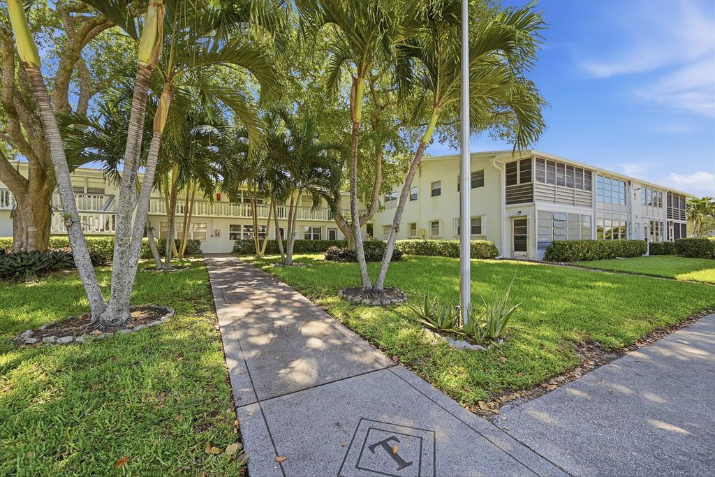 551 DURHAM Circle T, Deerfield Beach, FL 33442