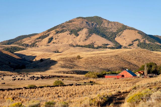 5601 Farley Road, Ironside, OR 97908 property photo