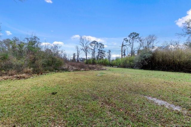 3322 Westwood Road, Westlake, LA 70669