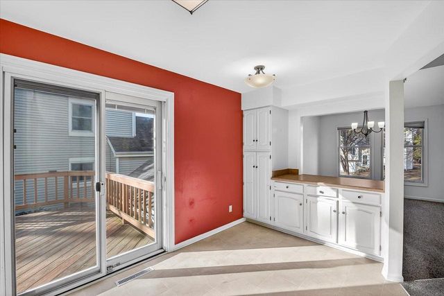 9 Crossbridge Court, Madison, WI 53717