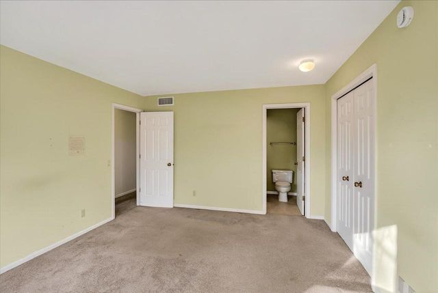 9 Crossbridge Court, Madison, WI 53717