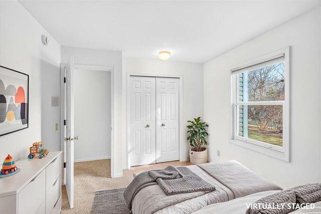 9 Crossbridge Court, Madison, WI 53717